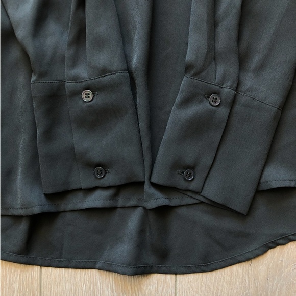 Anthropologie Pleione Collared Classic Blouse in Dark Green Size S Pleated - Picture 5 of 9